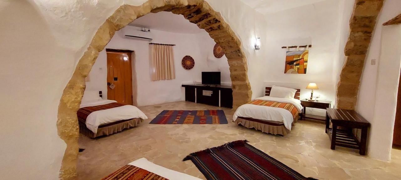 Hayat Zaman Hotel And Resort Petra Ουάντι Μούσα Εξωτερικό φωτογραφία